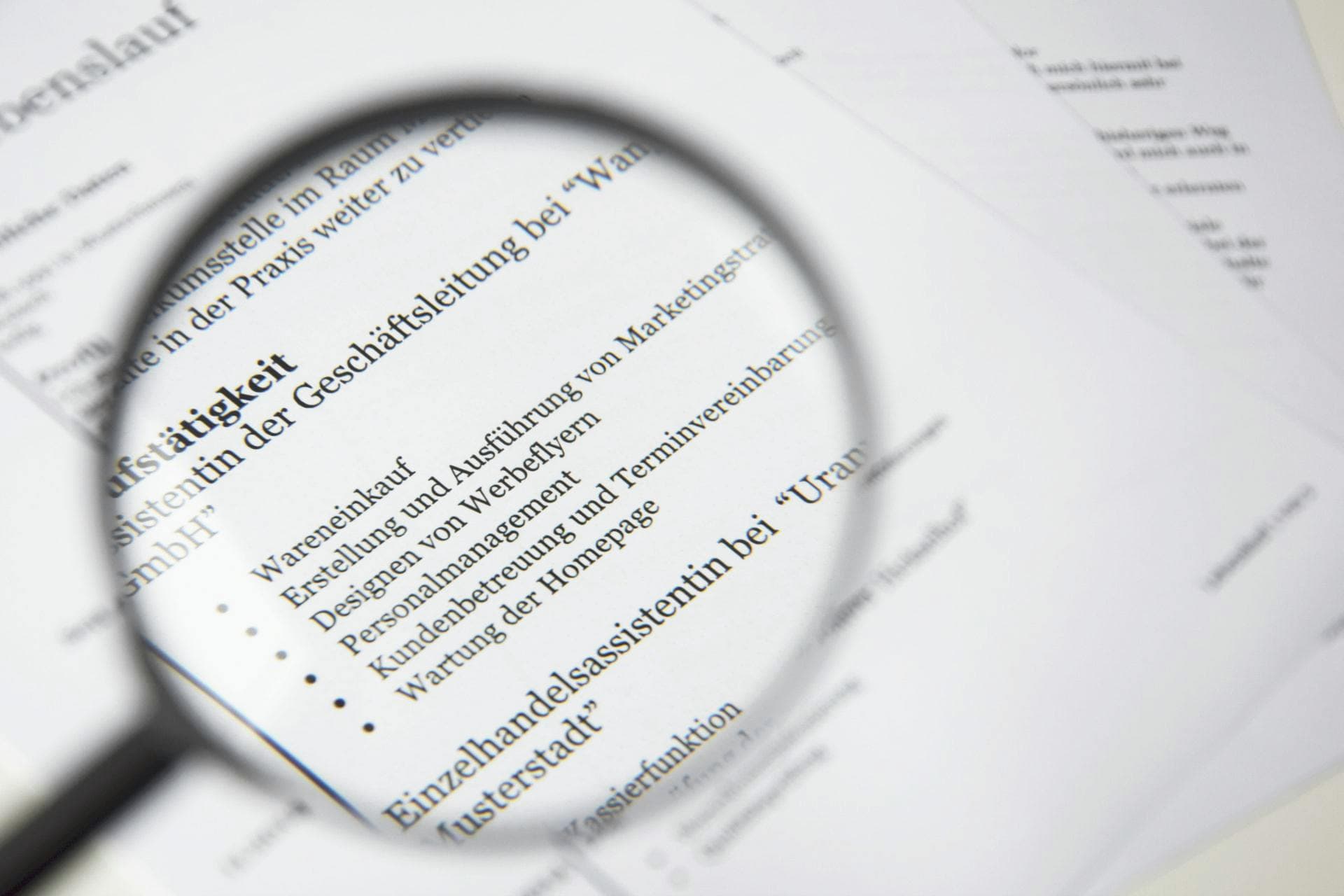 How to Write a Resume With No Experience (Step-by-Step Guide)